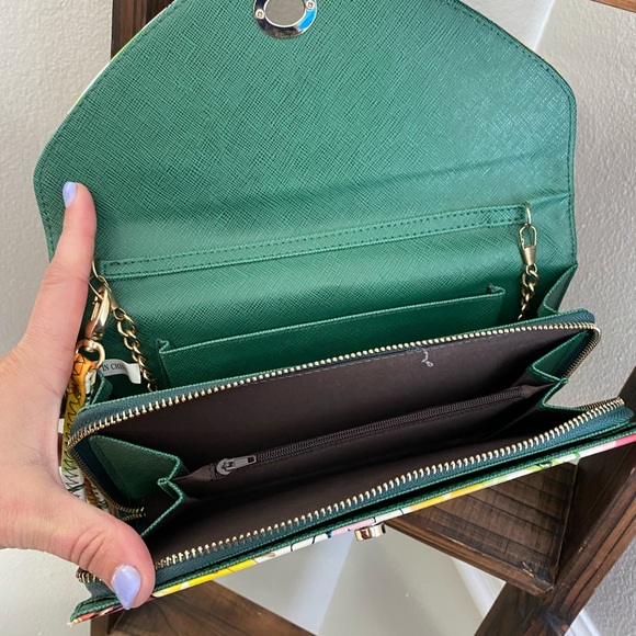 Floral Multi color clutch - Picture 2 of 3